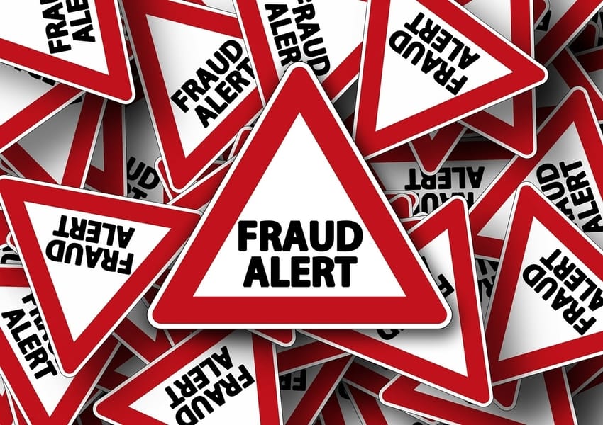 'Fraud Alert' Signs Warn of Common Cash Bail Bonding Scams